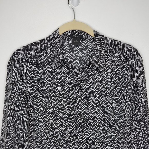 Ann Taylor Factory Black White Chevron Button Up Career Blouse Top Size 0 - Picture 2 of 11